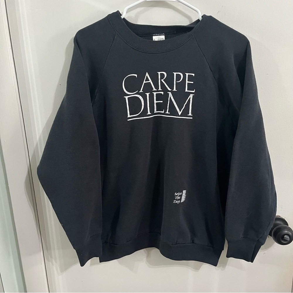 Vintage 1989 Carpe Diem Black Men's Crewneck Sweatshirt Large Fruit of the Loom